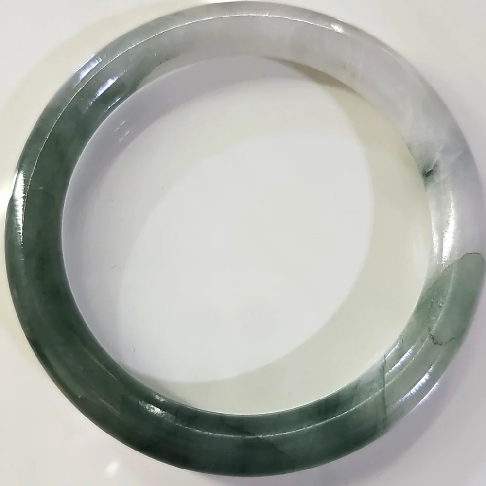 Jade Jewelry Set - Picture 4 of 7
